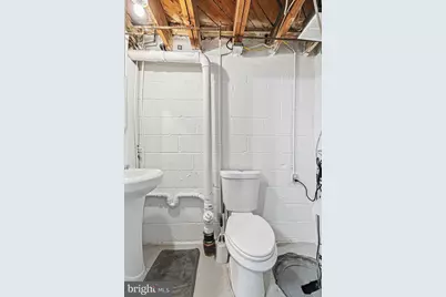 8272 Kavanagh Road, Baltimore, MD 21222 - Photo 16