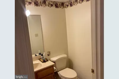 6801 Upper Mills Circle, Baltimore, MD 21228 - Photo 16