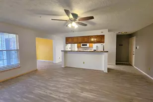 13 Locust Path Ct, Baltimore, MD 21236 - Photo 4