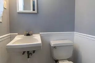 2602 Gray Manor, Baltimore, MD 21222 - Photo 10