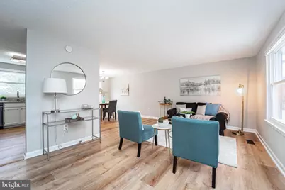 6922 Pinecrest Road, Catonsville, MD 21228 - Photo 2