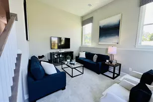 246 Hickory Holw Ct, Cockeysville, MD 21030 - Photo 4