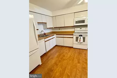 2 Southerly #108, Towson, MD 21286 - Photo 10
