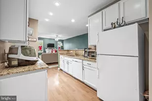 16 Hawk Rise Ln, Owings Mills, MD 21117 - Photo 18