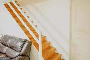 927 Grovehill Rd, Halethorpe, MD 21227 - Photo 20