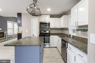 7324 School Ln, Dundalk, MD 21222 - Photo 6