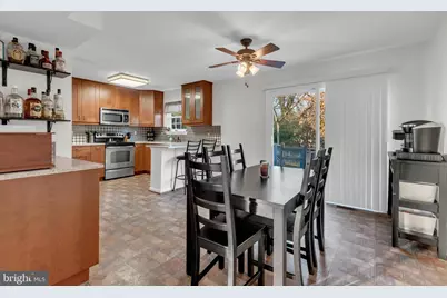 3020 Indiana Avenue, Baltimore, MD 21227 - Photo 10