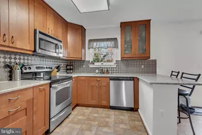 3020 Indiana Avenue, Baltimore, MD 21227 - Photo 8