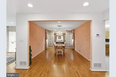 11006 Valley Heights Drive, Owings Mills, MD 21117 - Photo 8