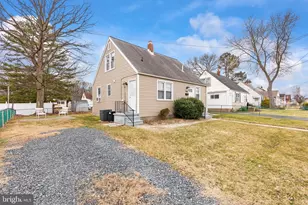 929 Kinwat, Essex, MD 21221 - Photo 2