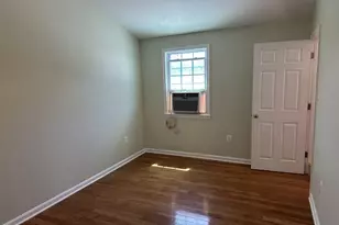 308 Pinewood Rd, Baltimore, MD 21222 - Photo 14