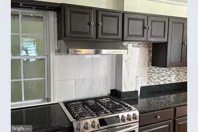 308 Pinewood Road, Baltimore, MD 21222 - Photo 4