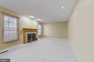 452 Doe Meadow Dr, Owings Mills, MD 21117 - Photo 8