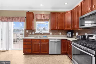 522 Grovethorn Rd, Middle River, MD 21220 - Photo 16