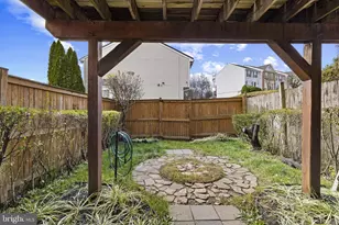 7447 Catterick, Baltimore, MD 21244 - Photo 2