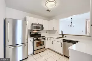 8803 Stoneridge Cir, Pikesville, MD 21208 - Photo 2