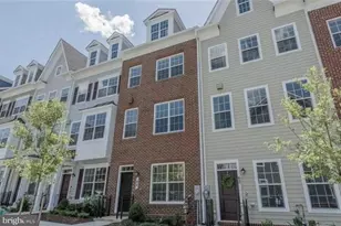 44 Linden Pl, Towson, MD 21286 - Photo 1