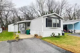 819 Leswood, Dundalk, MD 21222 - Photo 2