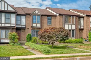 27 Faraday Dr, Lutherville Timonium, MD 21093 - Photo 1