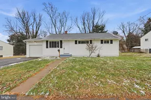 37 Wengate Rd, Owings Mills, MD 21117 - Photo 2