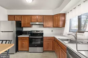 9 Bannock Ct, Randallstown, MD 21133 - Photo 8