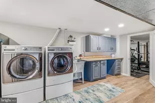 1229 Wine Spring Ln, Towson, MD 21204 - Photo 38