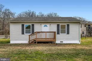 2542 Sycamore Ave, Baltimore, MD 21219 - Photo 2