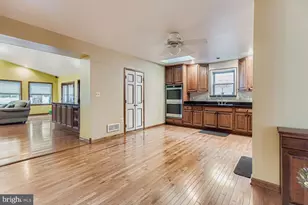 7406 Poplar Ave, Baltimore, MD 21224 - Photo 12