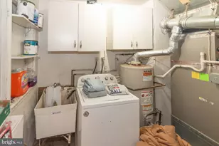 8109 Hillendale Rd, Baltimore, MD 21234 - Photo 10