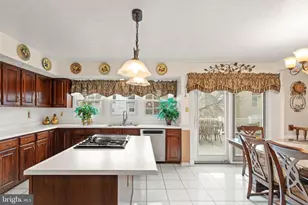 9727 Denrob Ct, Parkville, MD 21234 - Photo 12