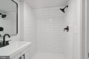 8233 Longpoint Rd, Baltimore, MD 21222 - Photo 24