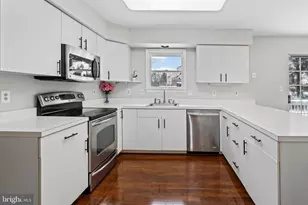 12127 Faulkner Dr, Owings Mills, MD 21117 - Photo 10