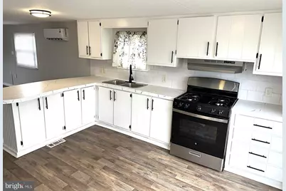 2400 Lincoln Avenue #15, Sparrows Point, MD 21219 - Photo 4