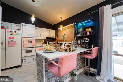 8334 Scotts Level, Pikesville, MD 21208 - Photo 8