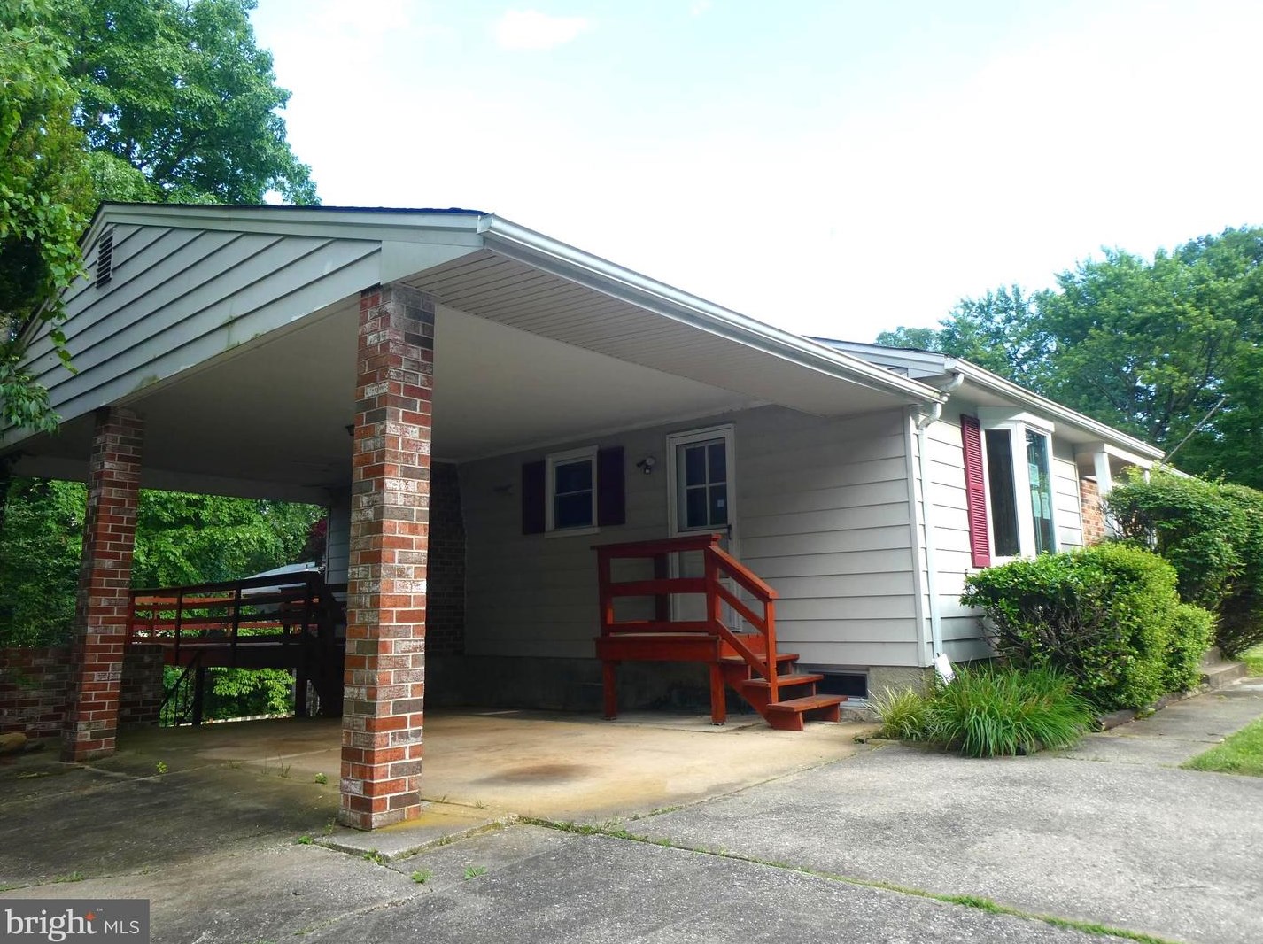 1336 Hickory Springs Cir, Baltimore, MD 21228-2628