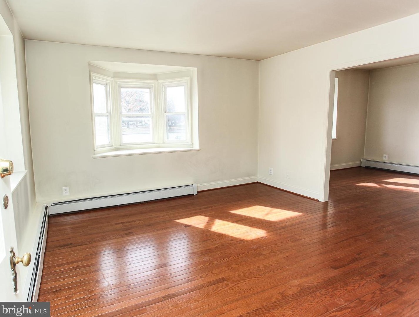 700 Charing Cross Rd, Baltimore MD  21229-1110 exterior