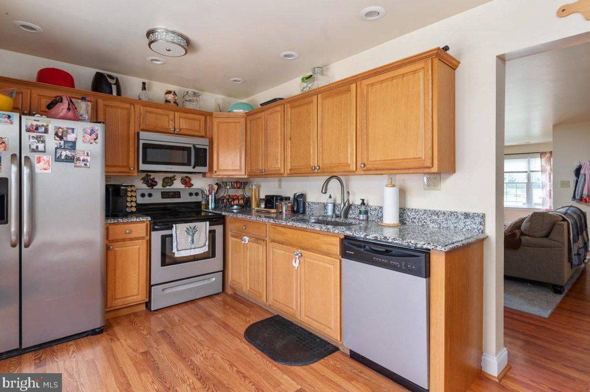 49 Taos Cir, Baltimore, MD 21220-3661