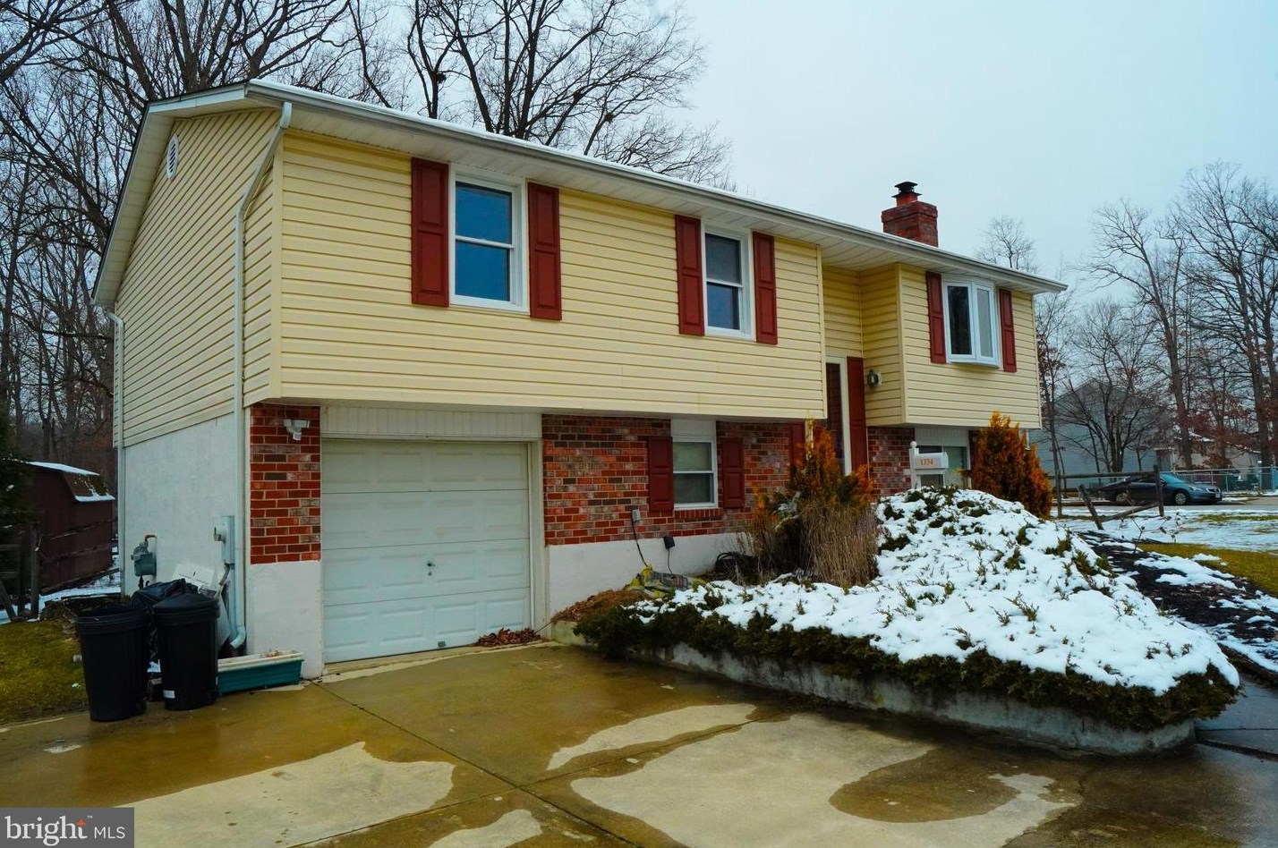 1334 Lincolnwoods Dr, Baltimore, MD 21228-2530