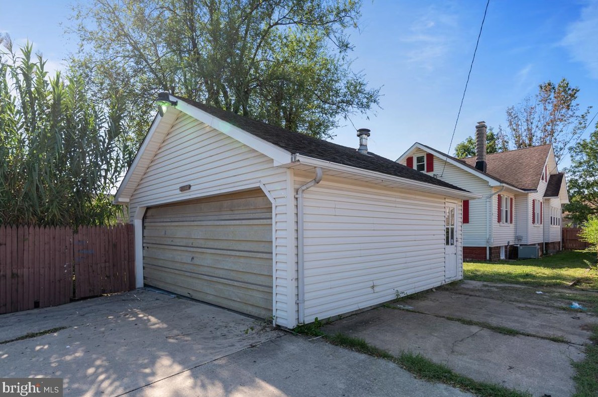 3013 Ritchie Ave, Baltimore MD 21219-1225 exterior