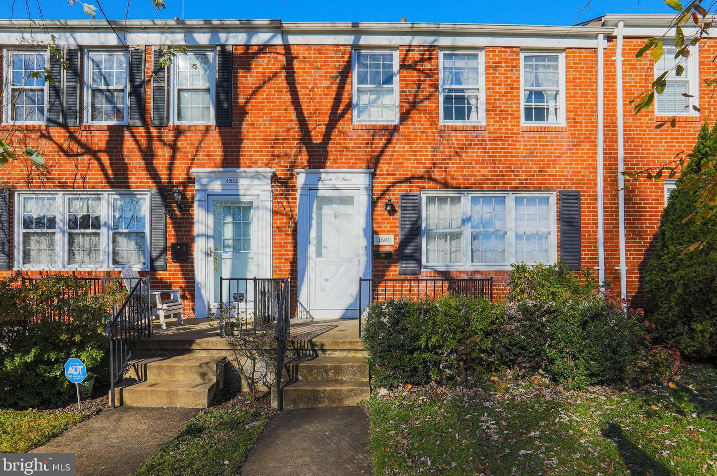 1504 Cottage Ln, Baltimore, MD 21286-8012