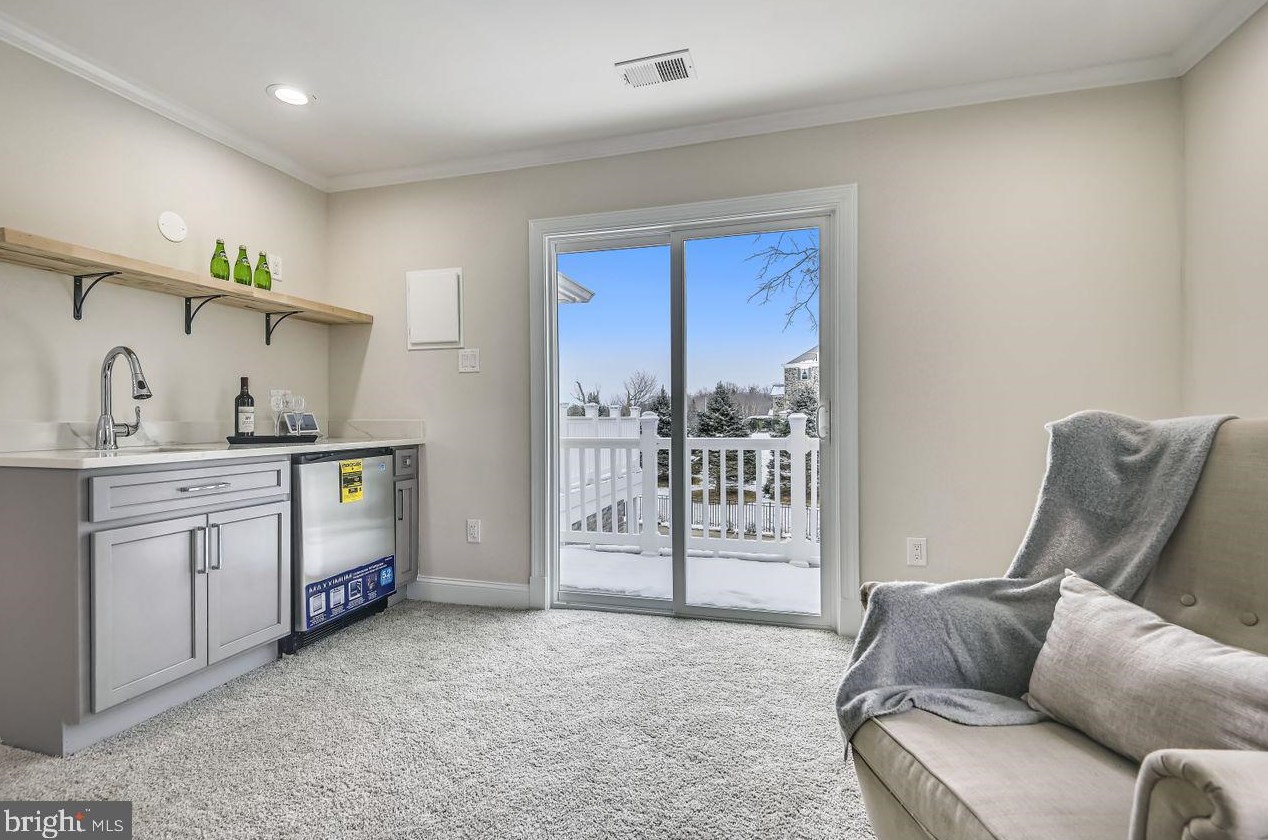 5 Stone Spring Ct, Baltimore MD  21228-5367 exterior