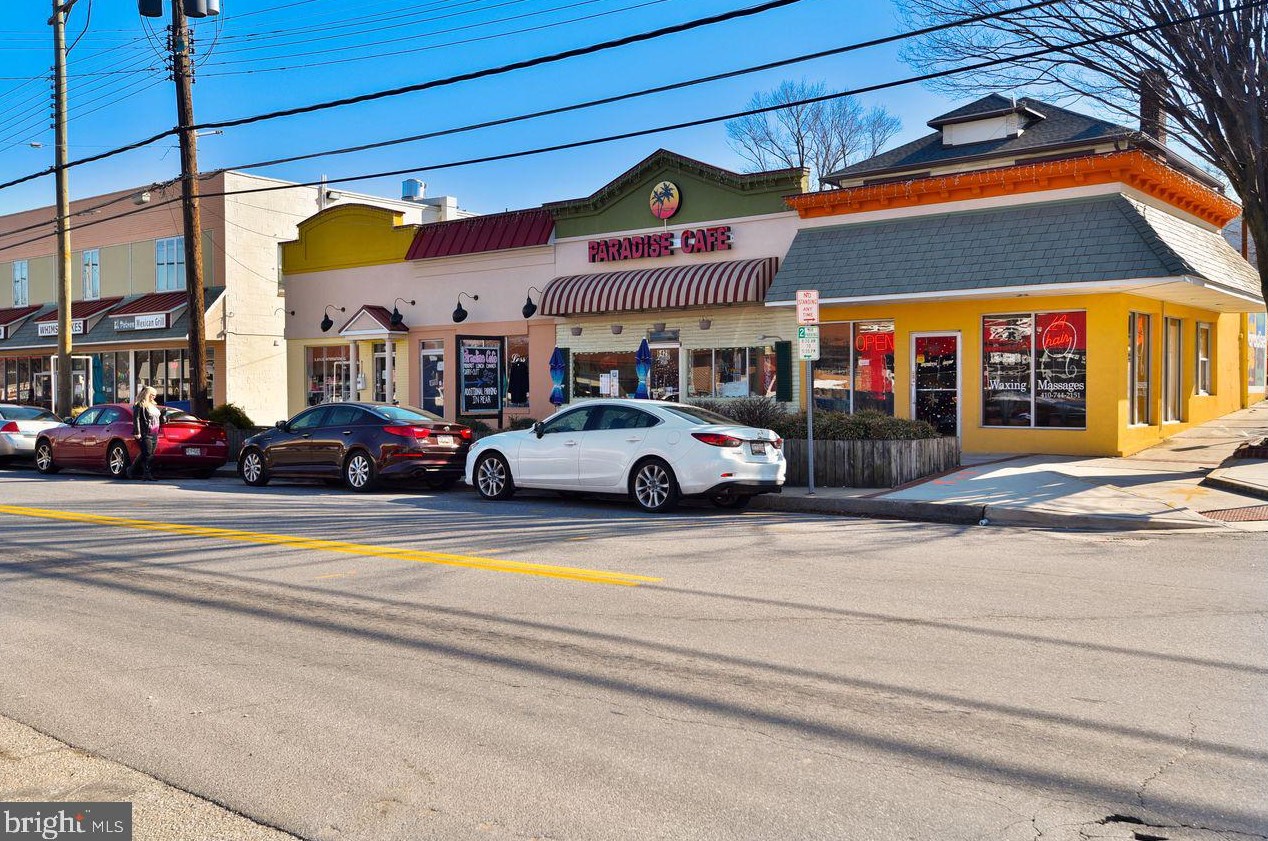 5 Stone Spring Ct, Baltimore MD  21228-5367 exterior