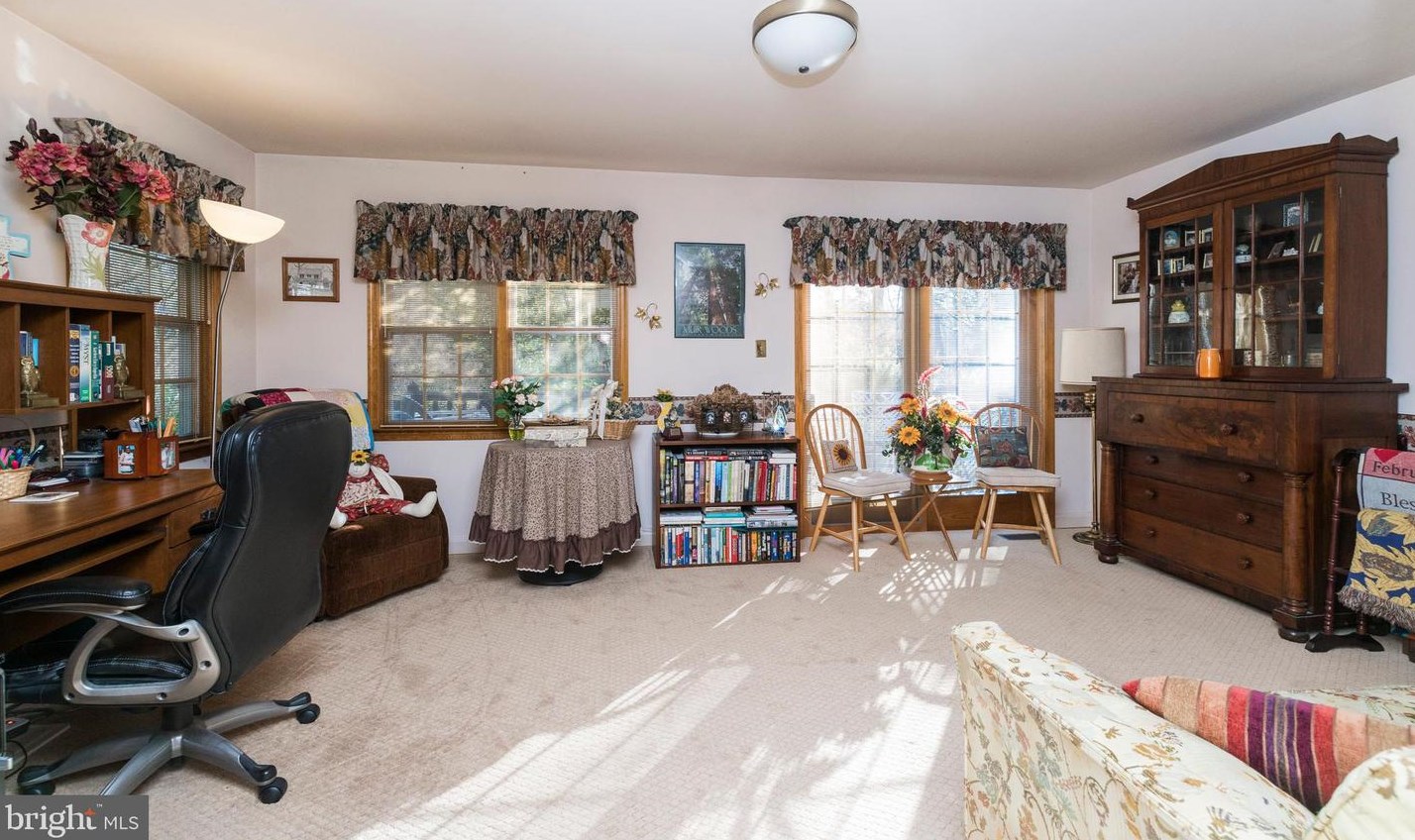 619 Stevenson Ln, Baltimore MD 21286-7606 exterior