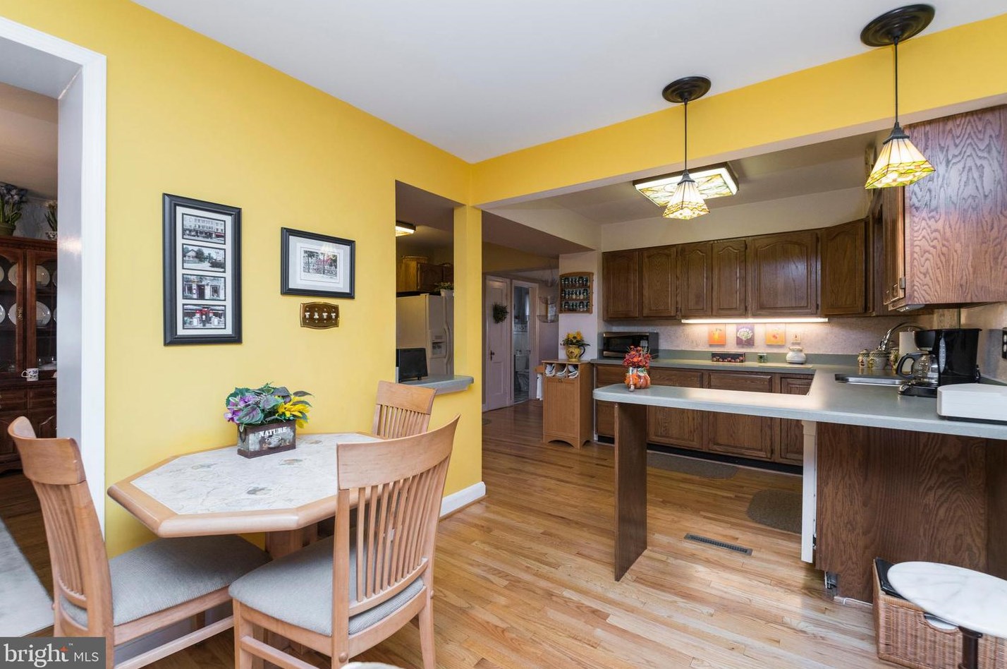 619 Stevenson Ln, Baltimore MD 21286-7606 exterior