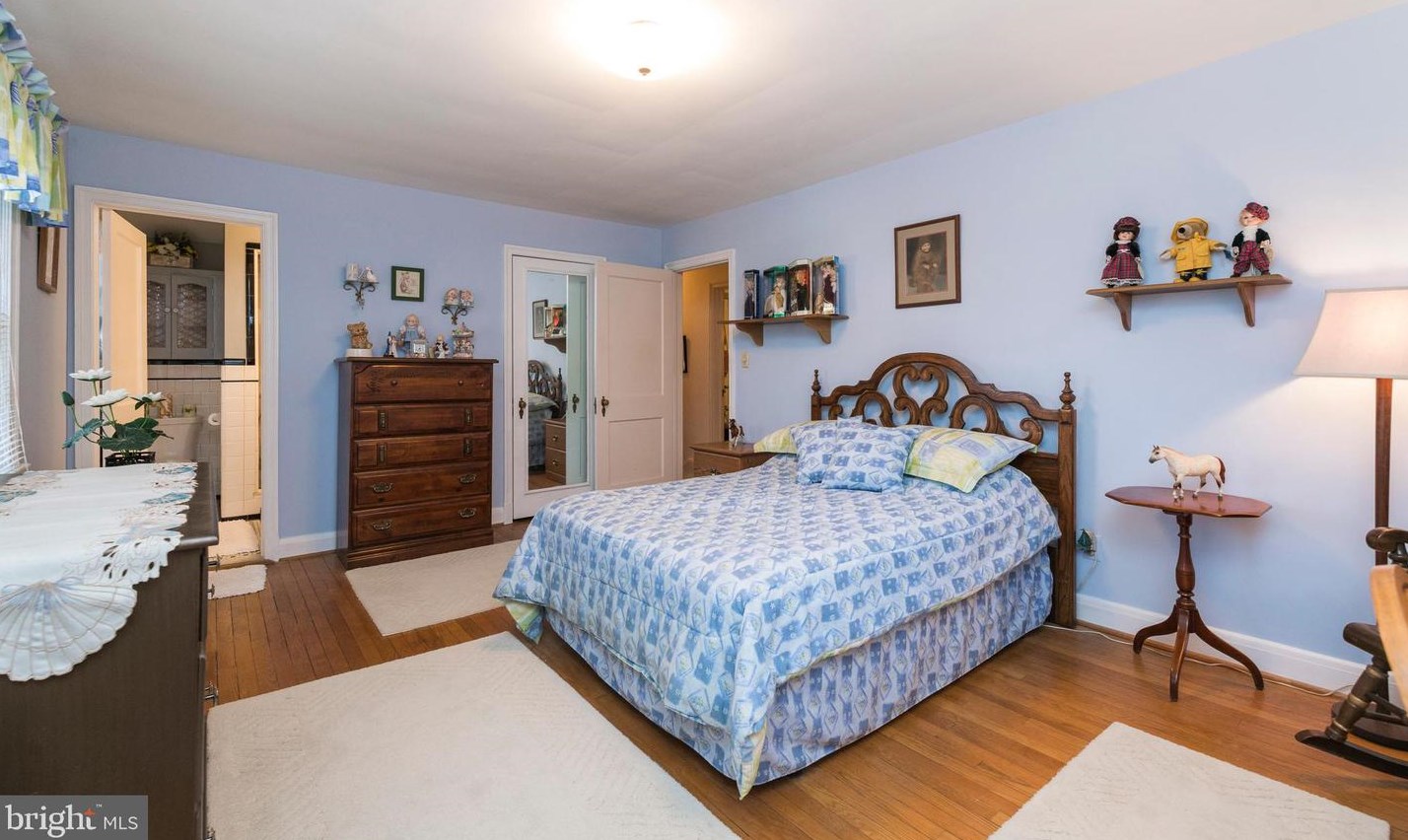 619 Stevenson Ln, Baltimore MD 21286-7606 exterior