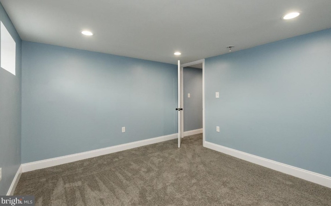 501 Dorsey Ave, Baltimore MD  21221-6713 exterior