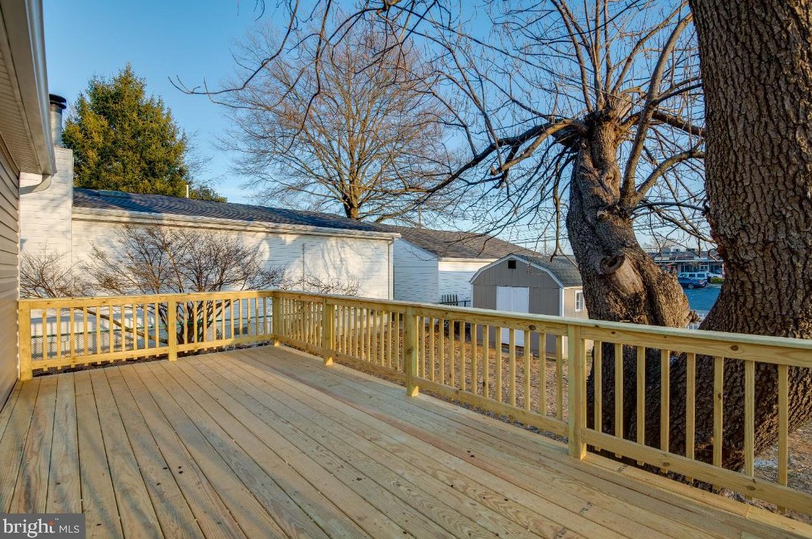 501 Dorsey Ave, Baltimore MD  21221-6713 exterior