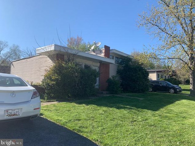 904 Scotts Hill Dr, Baltimore, MD 21208-3538