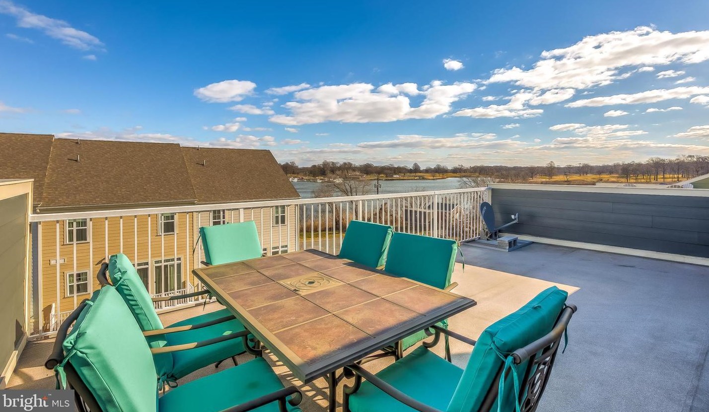 2015 Case Rd, Baltimore, MD 21222-5734