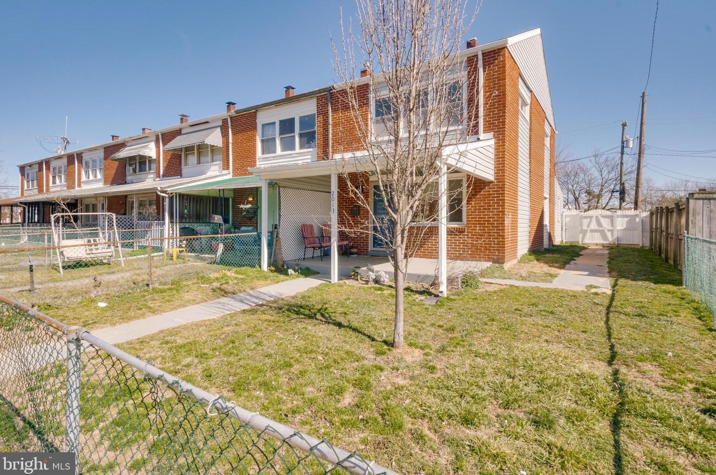 2013 Larkhall Rd, Baltimore MD  21222-5606 exterior